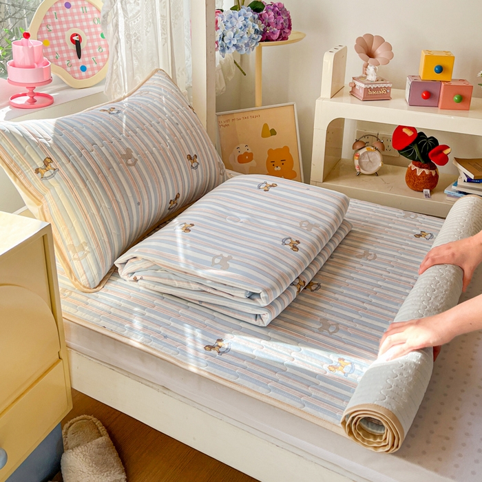 91家纺网 家纺一手货源 找家纺 （总）卡普二店 2026新款A类锦氨凉感印花夏被四件套床盖凉席款--三件套