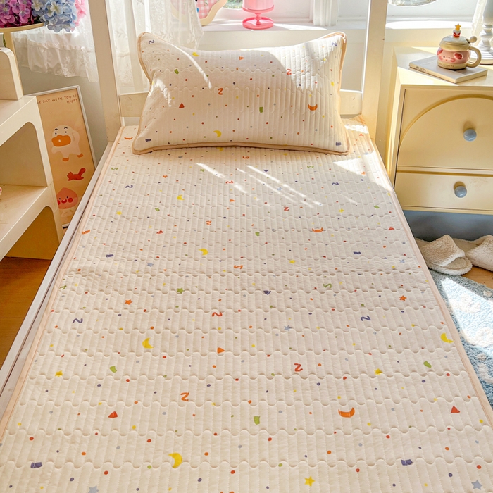 91家纺网 家纺一手货源 找家纺 （总）卡普二店 2026新款A类锦氨凉感印花夏被四件套床盖凉席款--三件套