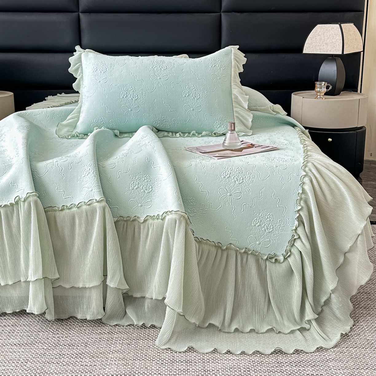 91家纺网 家纺一手货源 找家纺 梓之赫 2026新款凉感冰豆豆床裙款凉席席子-浪漫蝴蝶结 浪漫蝴蝶结-绿