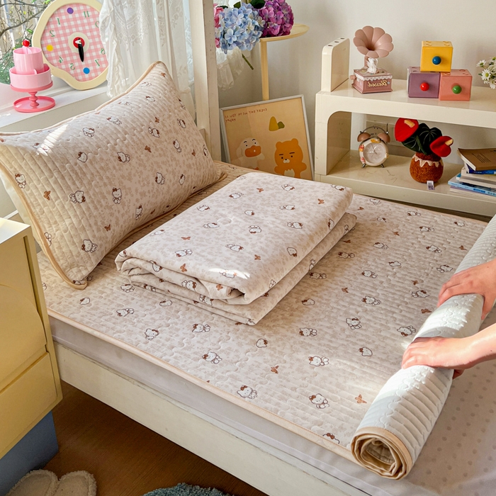 91家纺网 家纺一手货源 找家纺 （总）卡普二店 2026新款A类锦氨凉感印花夏被四件套床盖凉席款--三件套