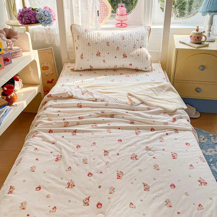 91家纺网 家纺一手货源 找家纺 卡普二店 2026新款A类锦氨凉感印花夏被四件套床盖凉席款--三件套 星星人