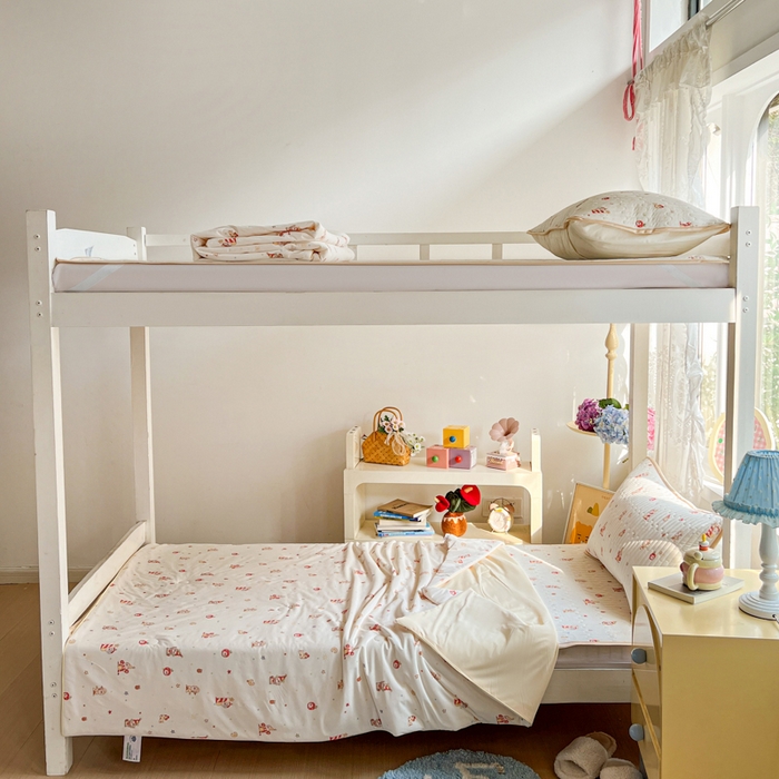 91家纺网 家纺一手货源 找家纺 卡普二店 2026新款A类锦氨凉感印花夏被四件套床盖凉席款--三件套 星星人