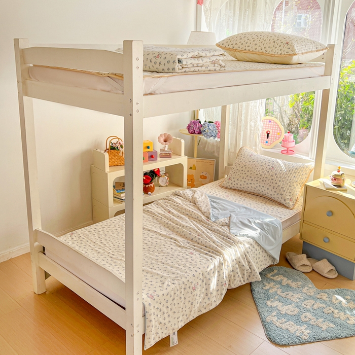 91家纺网 家纺一手货源 找家纺 卡普二店 2026新款A类锦氨凉感印花夏被四件套床盖凉席款--三件套 奶油兰花束