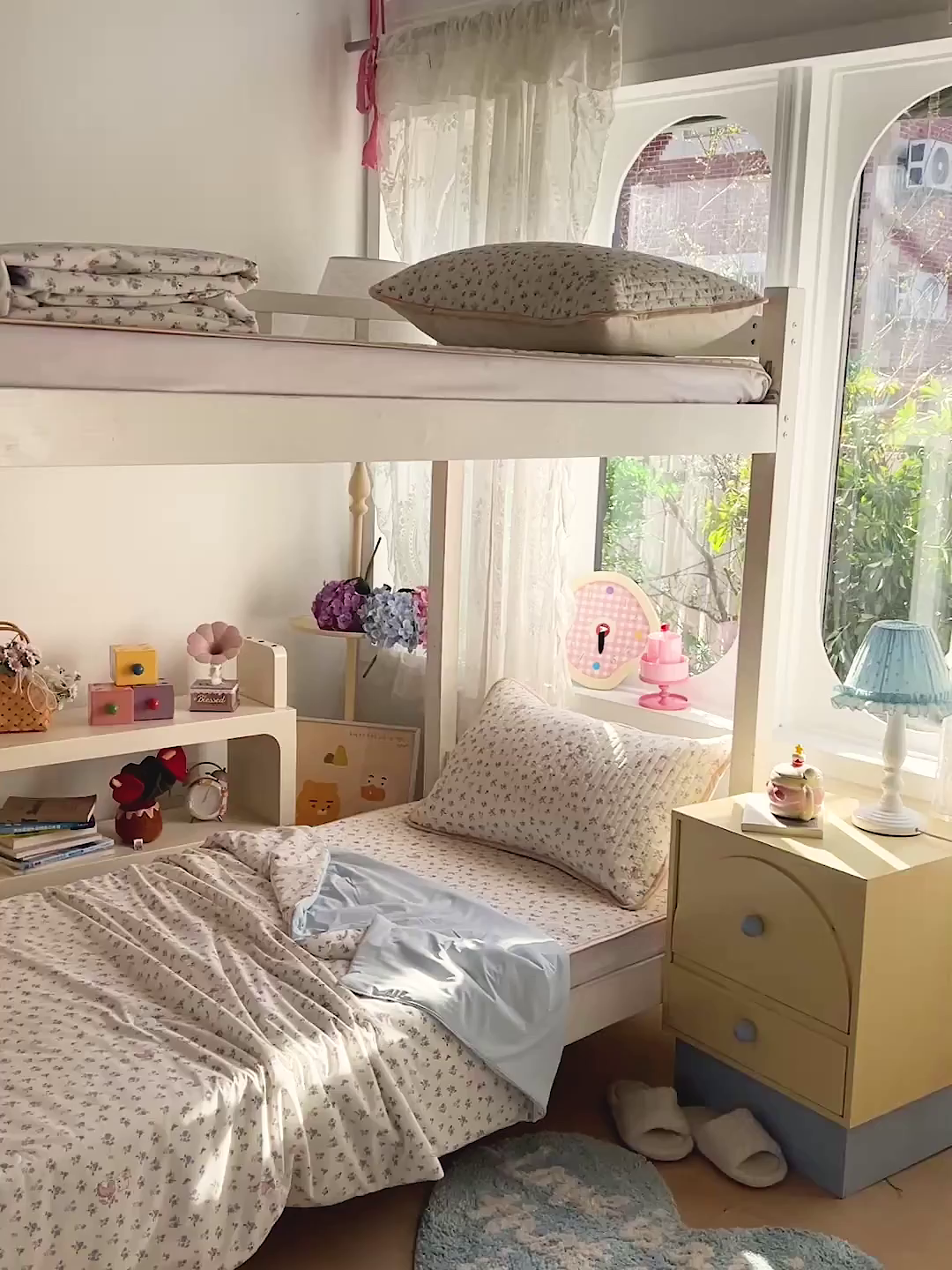 91家纺网 家纺一手货源 找家纺 卡普二店 2026新款A类锦氨凉感印花夏被四件套床盖凉席款--三件套 奶油兰花束