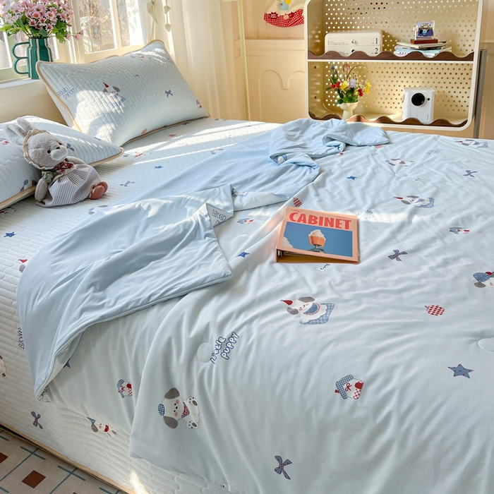 91家纺网 家纺一手货源 找家纺 卡普二店 2026新款A类锦氨凉感印花夏被四件套床盖凉席款--四件套 帕恰狗