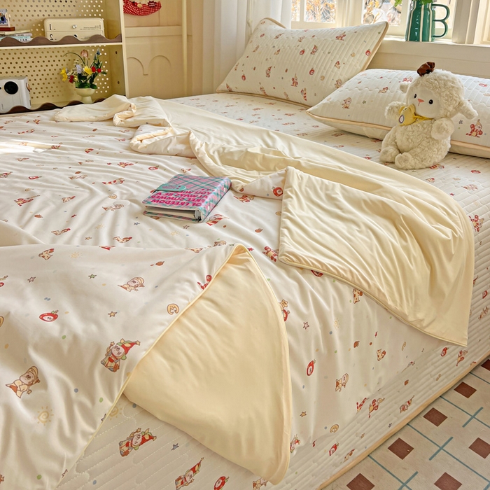 91家纺网 家纺一手货源 找家纺 卡普二店 2026新款A类锦氨凉感印花夏被四件套床盖凉席款--四件套 星星人