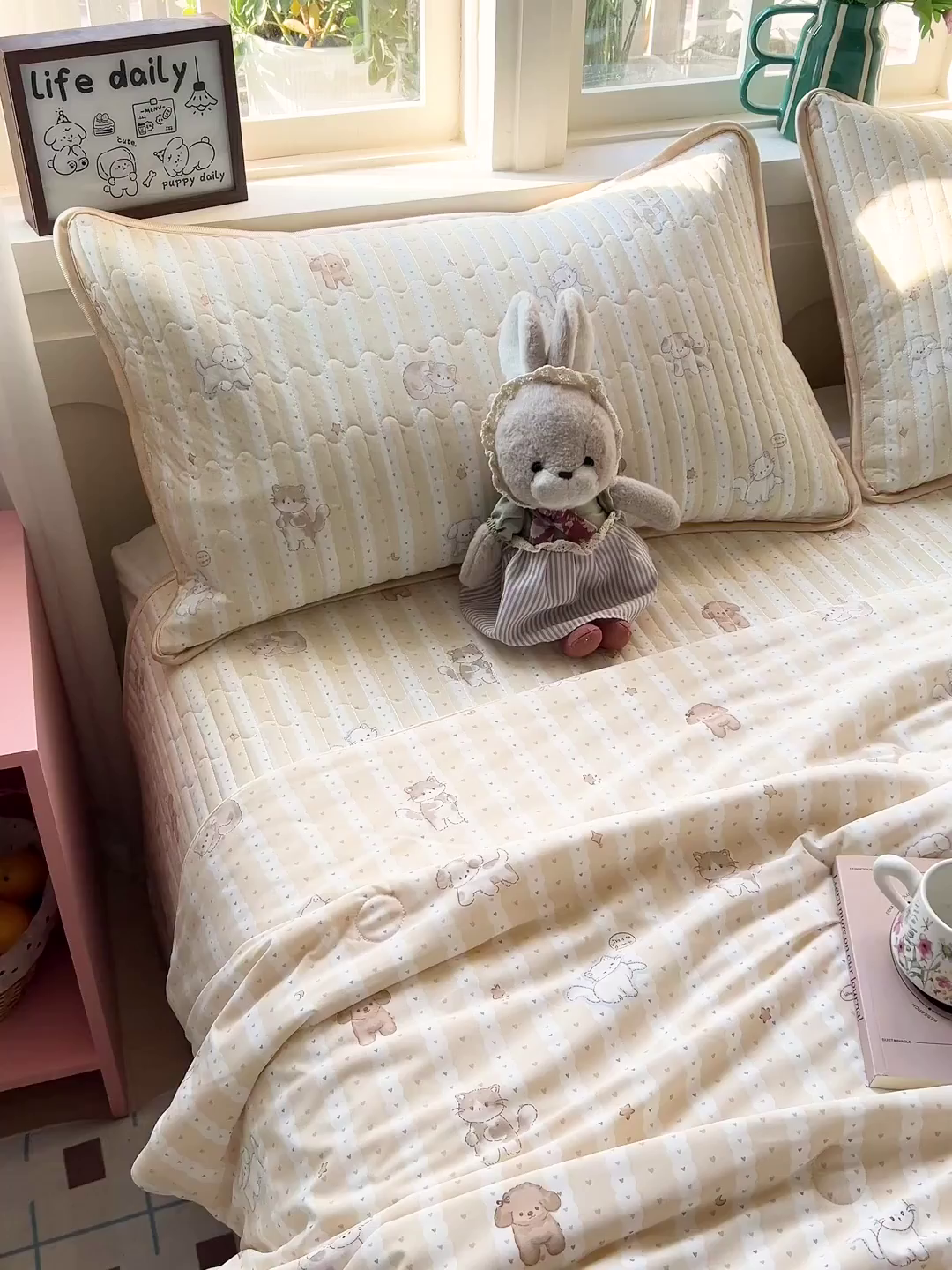 91家纺网 家纺一手货源 找家纺 卡普二店 2026新款A类锦氨凉感印花夏被四件套床盖凉席款--四件套 奶黄泰迪