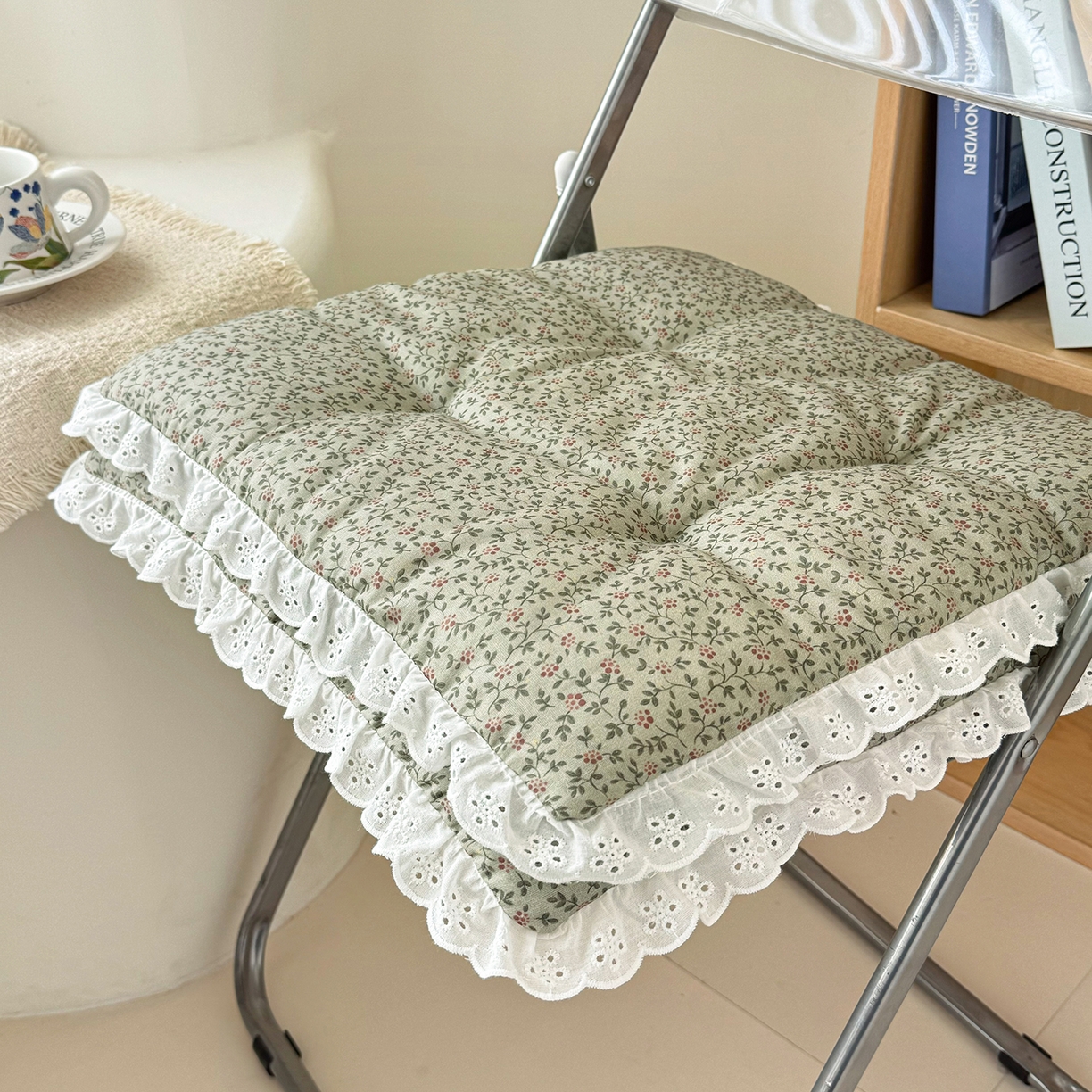 91家纺网 家纺一手货源 找家纺 座享家 2026新款韩系轻薄透气坐垫椅垫 花信