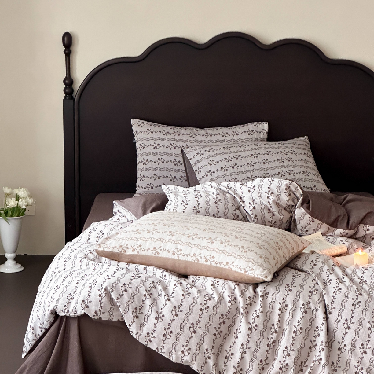 91家纺网 家纺一手货源 找家纺 旷野 2026新款色织全棉纯棉厚织大提花四件套-木槿系列 木槿-咖色