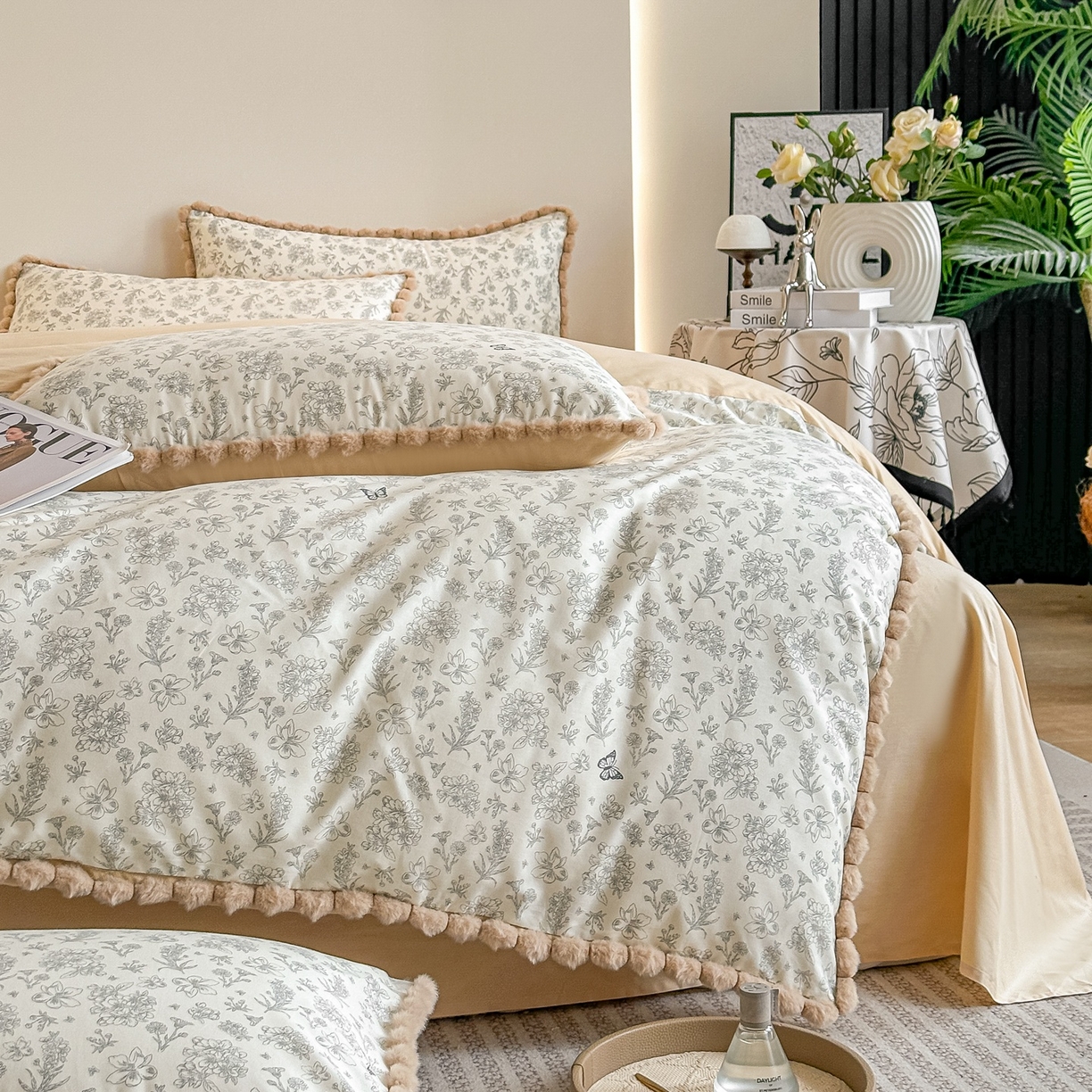 91家纺网 家纺一手货源 找家纺 宅家居 2026新款轻奢极简风全棉毛球款40支纯棉13372小清新喷气印花四件套 蝶恋花