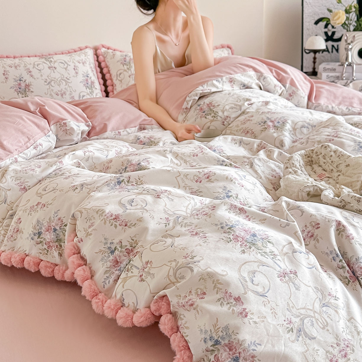 91家纺网 家纺一手货源 找家纺 宅家居 2026新款轻奢极简风全棉毛球款40支纯棉13372小清新喷气印花四件套 红柚香