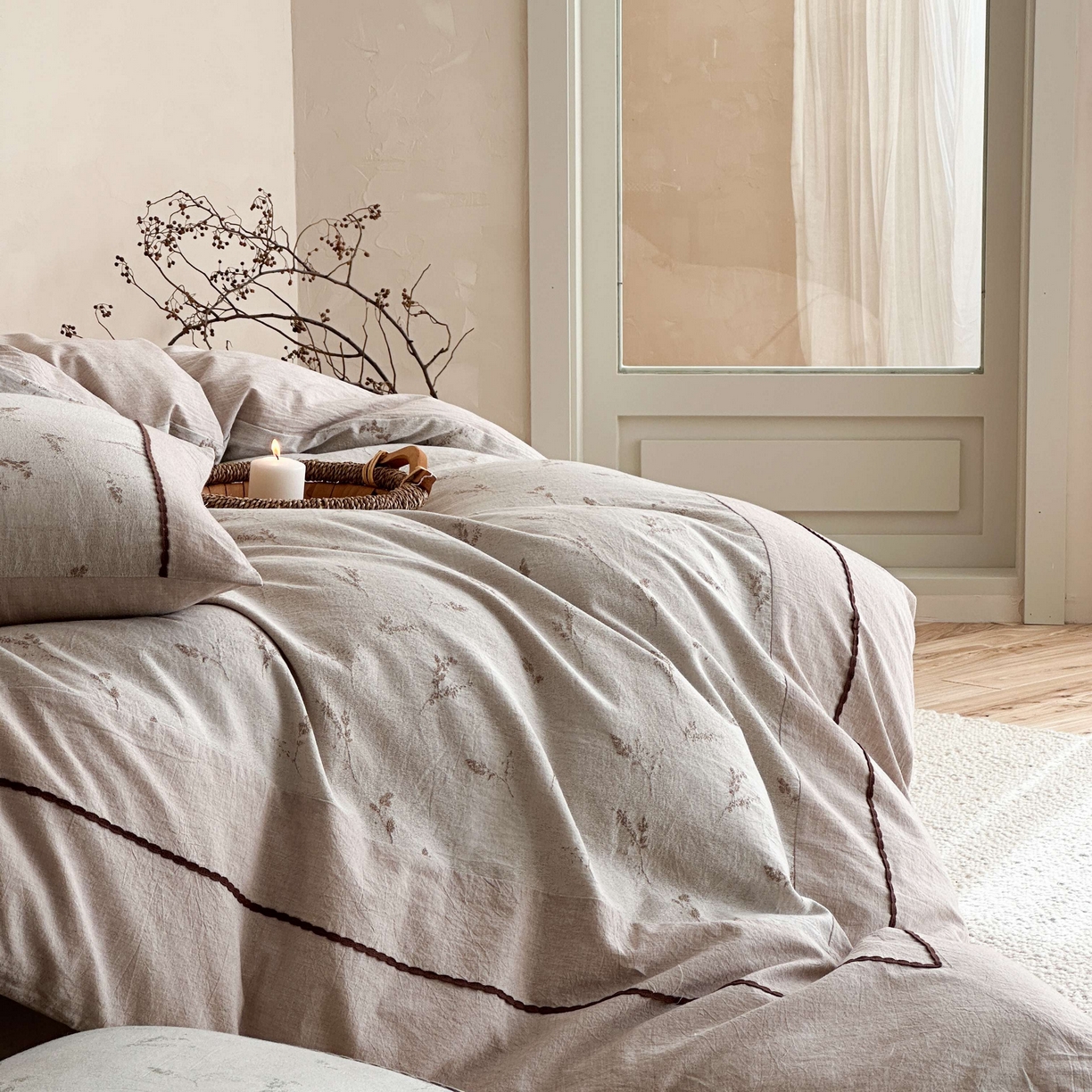 91家纺网 家纺一手货源 找家纺 旷野 2026新款软糯亲肤简约提花四件套-木禾浅序系列 木禾浅序-咖序