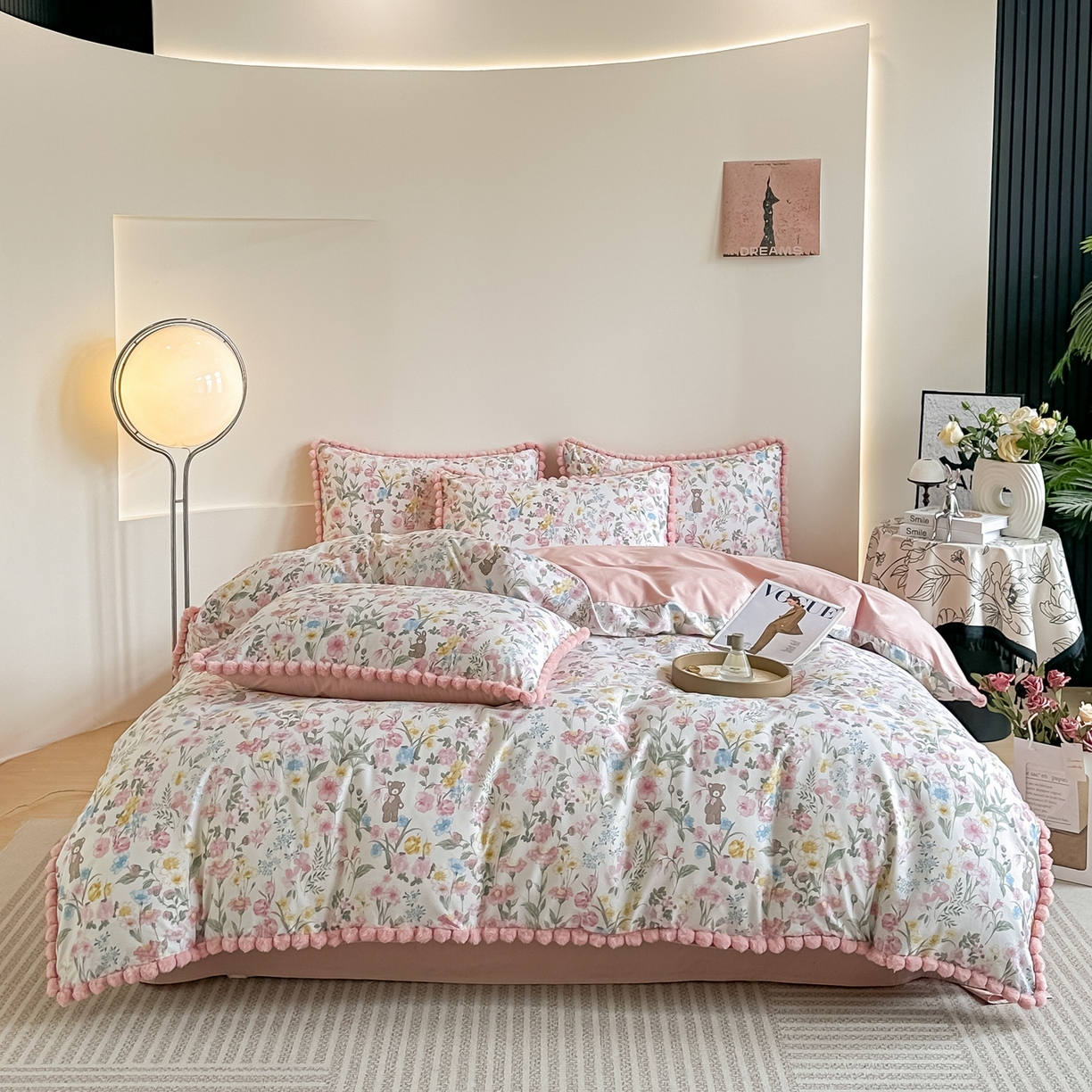 91家纺网 家纺一手货源 找家纺 宅家居 2026新款轻奢极简风全棉毛球款40支纯棉13372小清新喷气印花四件套 琳朵拉