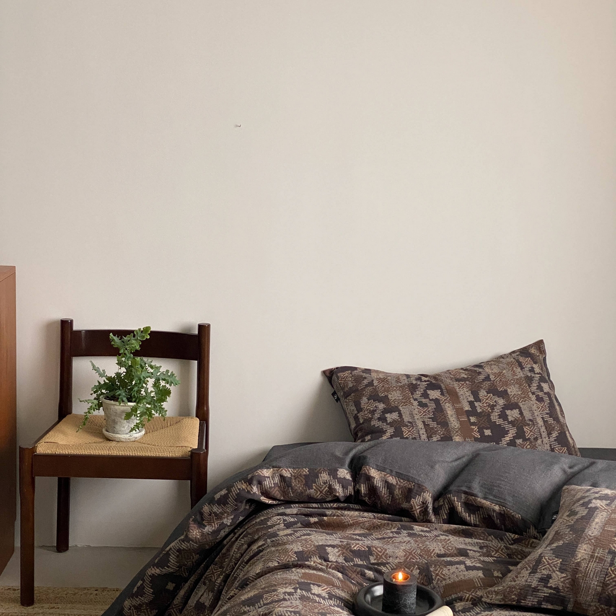 91家纺网 家纺一手货源 找家纺 （总）旷野 2026新款复古风全棉纯棉色织提花双层纱四件套