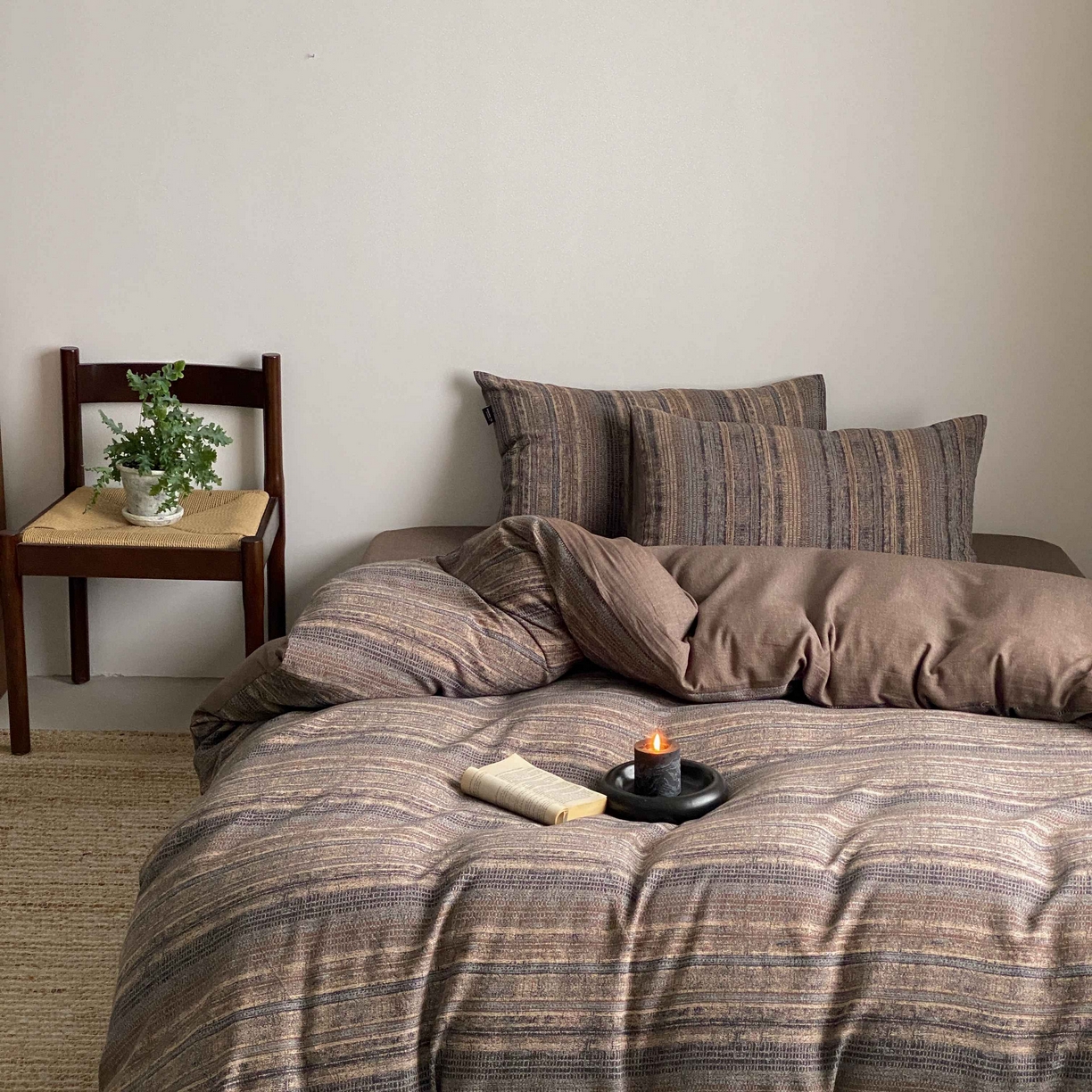 91家纺网 家纺一手货源 找家纺 旷野 2026新款复古风全棉纯棉色织提花双层纱四件套 墨染