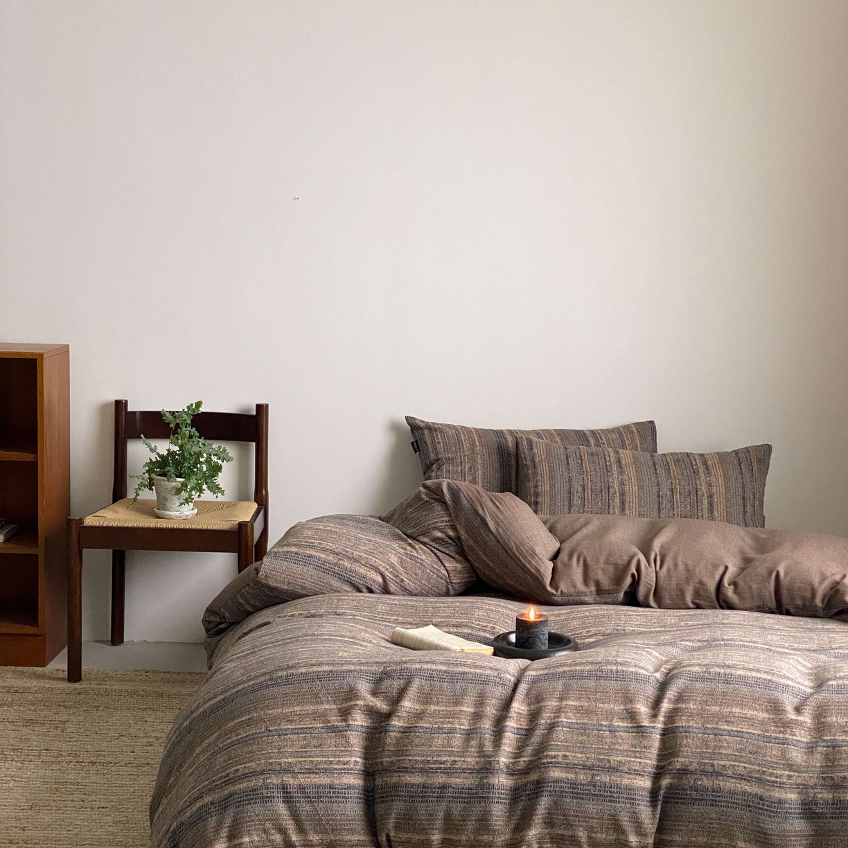 91家纺网 家纺一手货源 找家纺 旷野 2026新款复古风全棉纯棉色织提花双层纱四件套 墨染