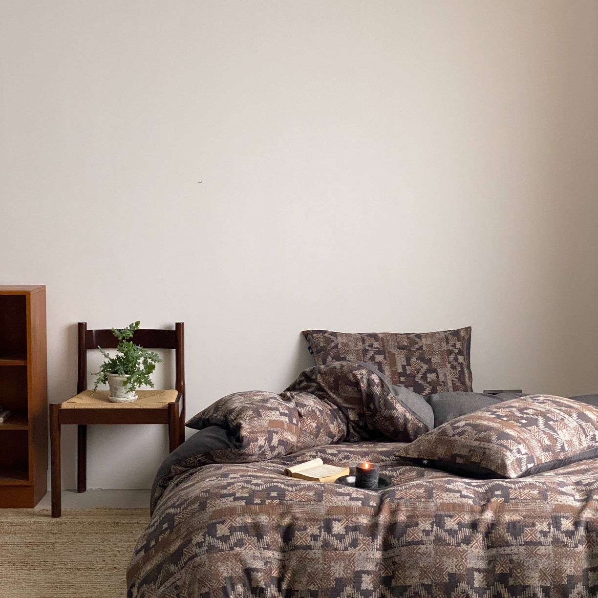 91家纺网 家纺一手货源 找家纺 旷野 2026新款复古风全棉纯棉色织提花双层纱四件套 米娅