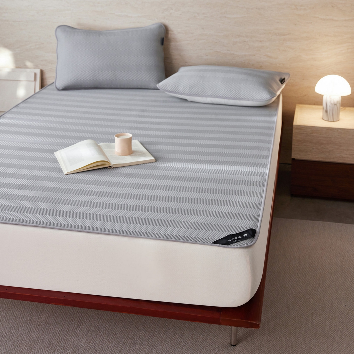 91家纺网 家纺一手货源 找家纺 三味舒屋 2026新款织序系列提花冷感冰豆豆席床笠款软席席子 织序暮灰