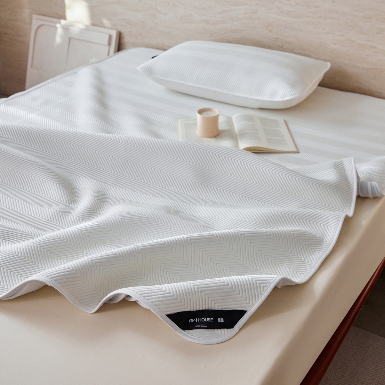 91家纺网 家纺一手货源 找家纺 三味舒屋 2026新款织序系列提花冷感冰豆豆席床笠款软席席子 织序本白