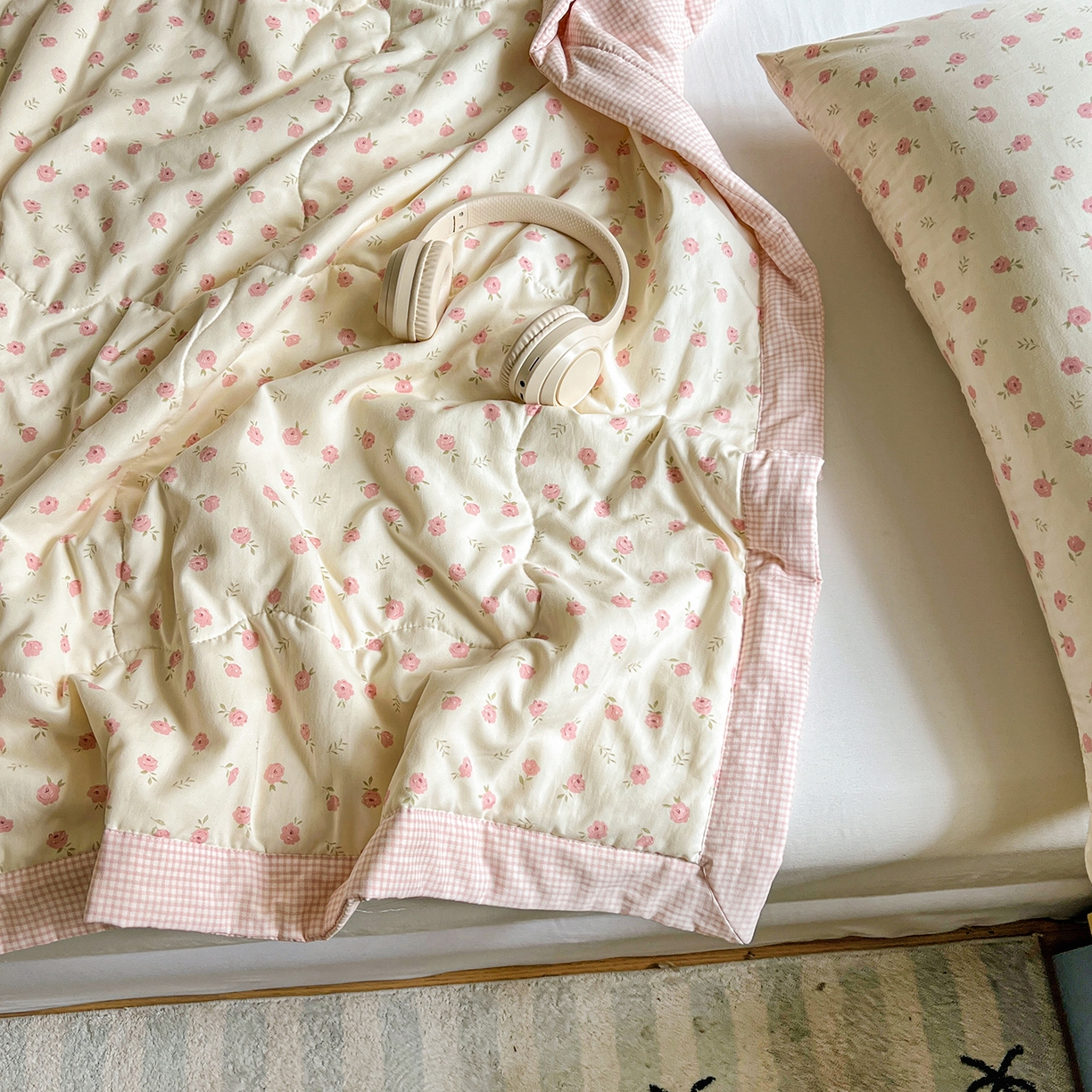 91家纺网 家纺一手货源 找家纺 十里居 2026新款A类水洗棉棉花夏凉被 蔷薇粉