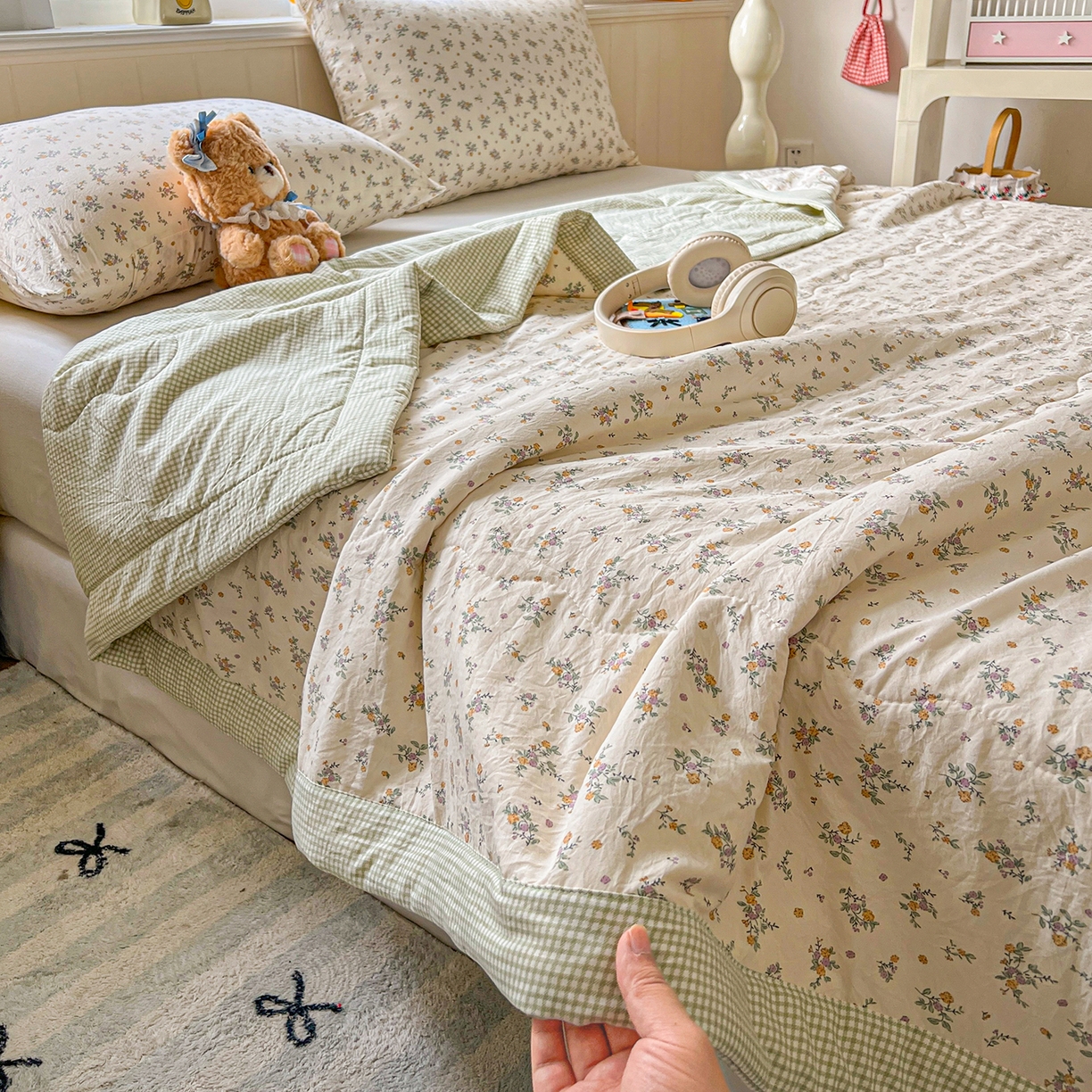 91家纺网 家纺一手货源 找家纺 十里居 2026新款A类水洗棉棉花夏凉被 花影绿