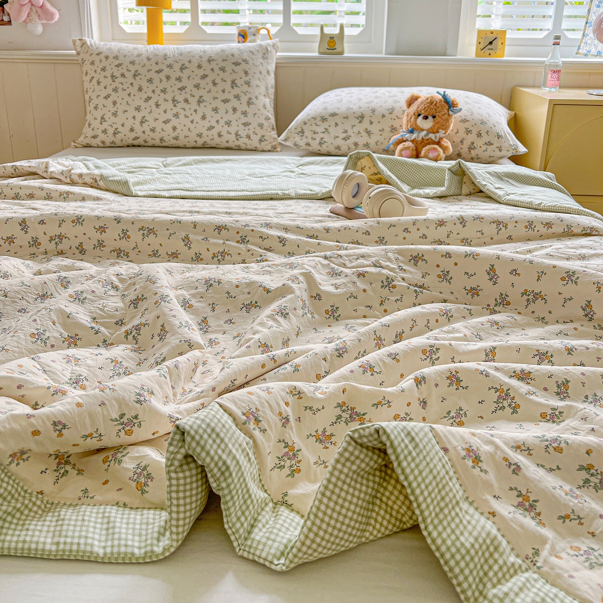 91家纺网 家纺一手货源 找家纺 十里居 2026新款A类水洗棉棉花夏凉被 花影绿