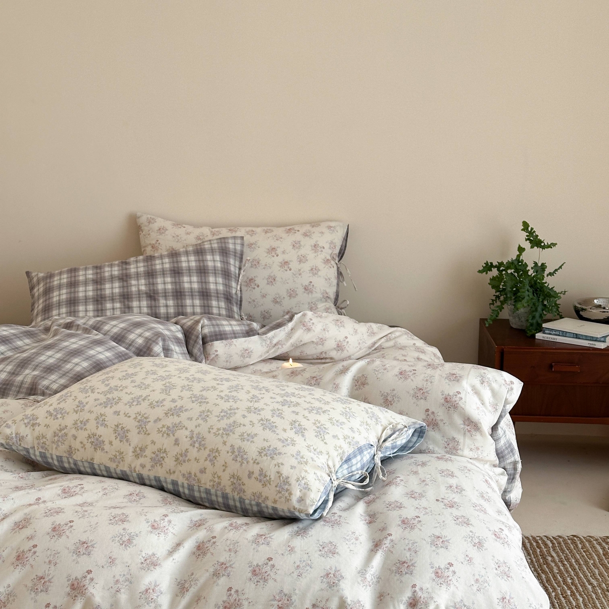 91家纺网 家纺一手货源 找家纺 旷野 2026新款简约精致全棉纯棉水洗棉四件套-松间花信系列 松间花信-粉雾灰