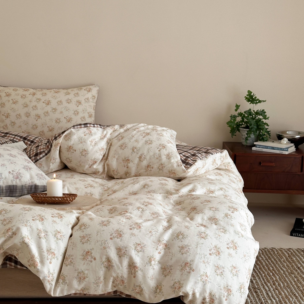 91家纺网 家纺一手货源 找家纺 旷野 2026新款简约精致全棉纯棉水洗棉四件套-松间花信系列 松间花信-奶杏棕