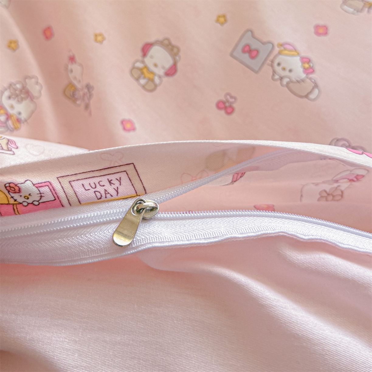 91家纺网 家纺一手货源 找家纺 女子家纺 2026新款全棉印花四件套系列 呆萌乐园