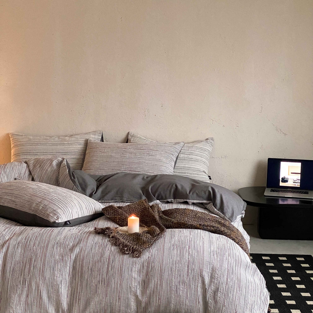 91家纺网 家纺一手货源 找家纺 旷野 2026新款棉麻侘寂风肌理感提花四件套-森川 森川-灰