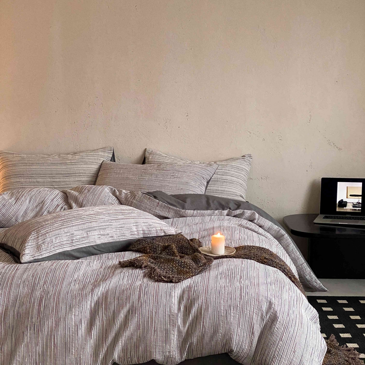 91家纺网 家纺一手货源 找家纺 旷野 2026新款棉麻侘寂风肌理感提花四件套-森川 森川-灰