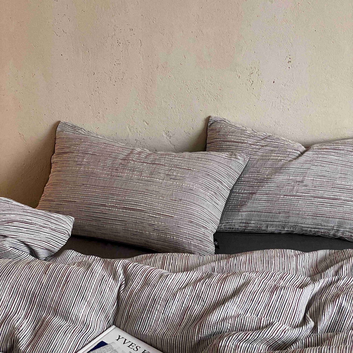 91家纺网 家纺一手货源 找家纺 旷野 2026新款棉麻侘寂风肌理感提花四件套-森川 森川-黑