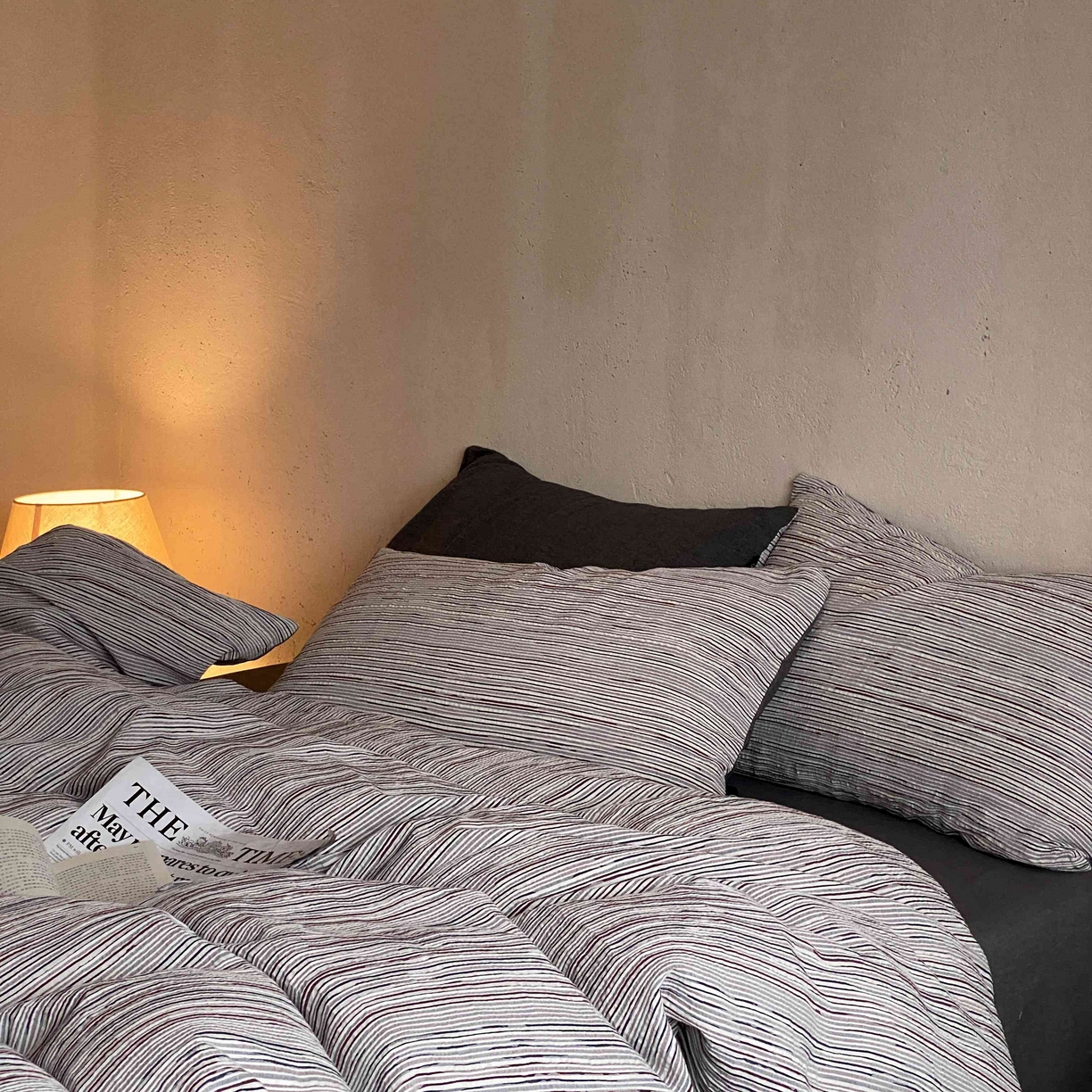 91家纺网 家纺一手货源 找家纺 旷野 2026新款棉麻侘寂风肌理感提花四件套-森川 森川-黑