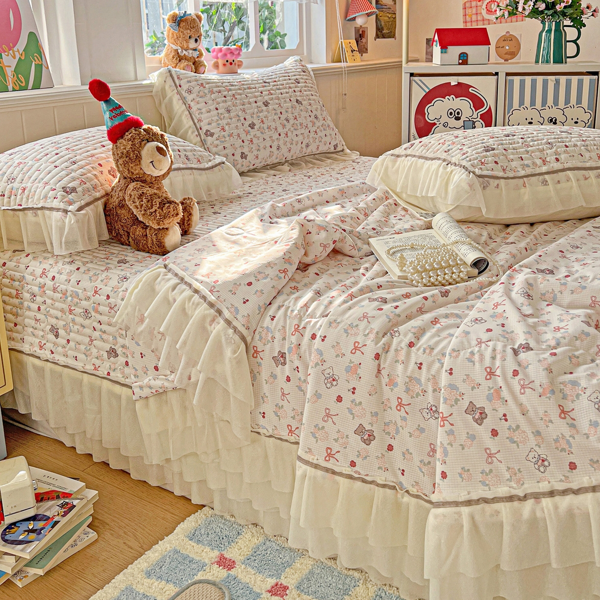 91家纺网 家纺一手货源 找家纺 富米莱单品馆 2026新款高奢维密花边冰肤格凉感夏凉被床盖夏被四件套 夏被床盖-粉结小熊