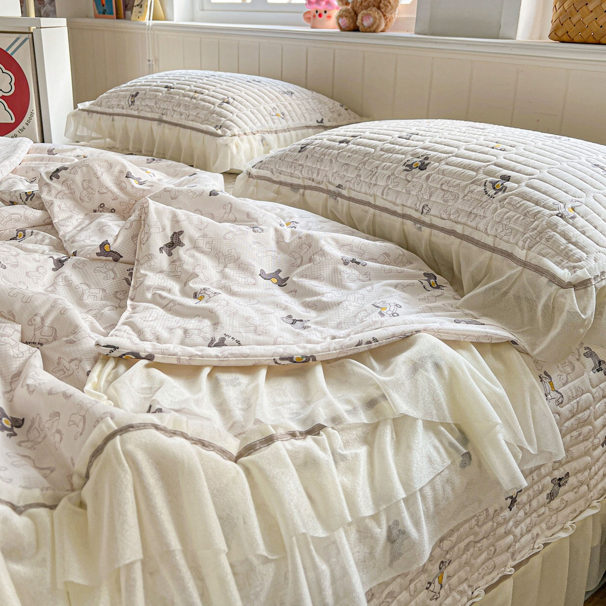 91家纺网 家纺一手货源 找家纺 富米莱单品馆 2026新款高奢维密花边冰肤格凉感夏凉被床盖夏被四件套 夏被床盖-萌马聚财