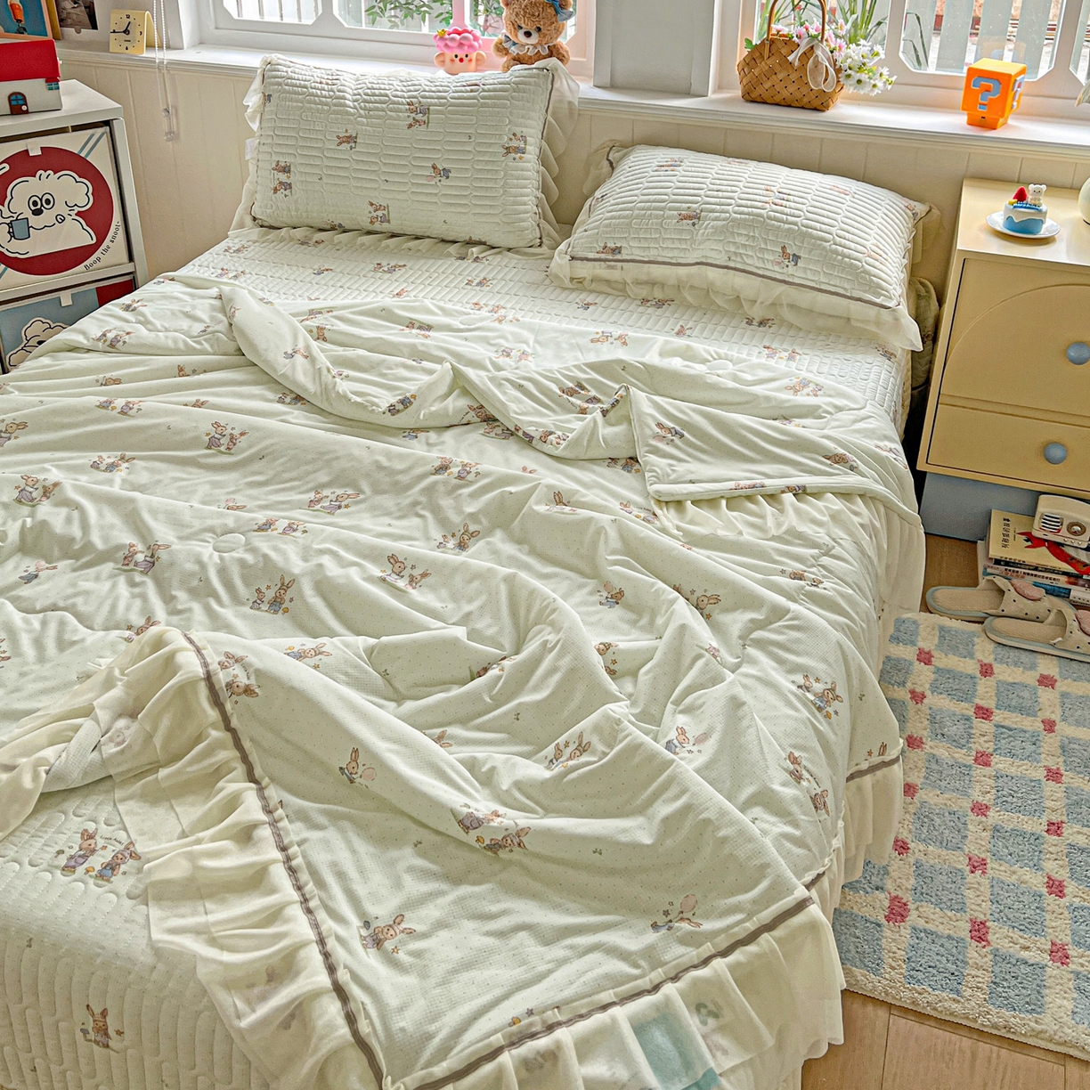 91家纺网 家纺一手货源 找家纺 富米莱单品馆 2026新款高奢维密花边冰肤格凉感夏凉被床盖夏被四件套 夏被床盖-青屿小兔