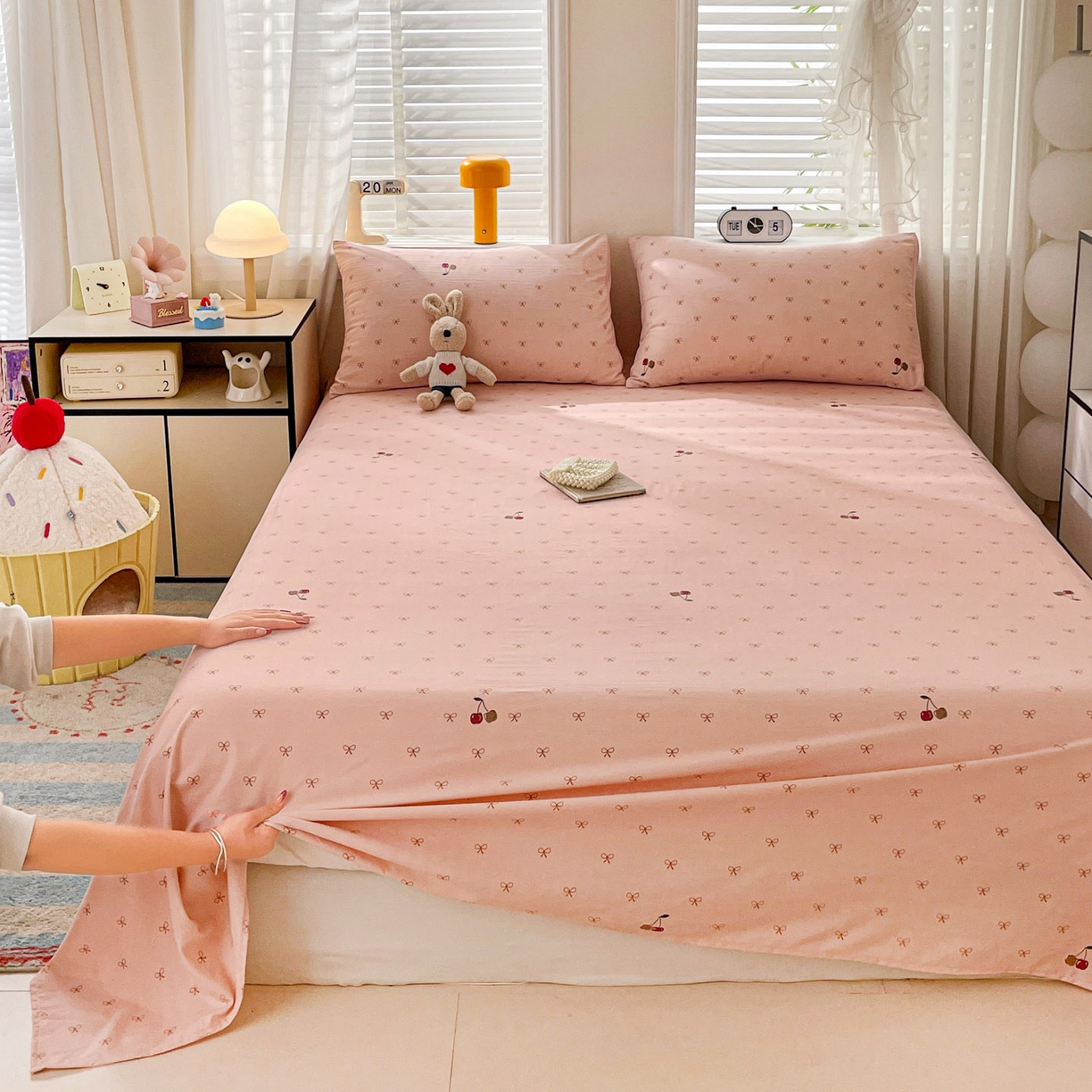 91家纺网 家纺一手货源 找家纺 纽缦家纺 2026新款A类105g四件套古法水洗棉单床单床单单件 梦樱粉