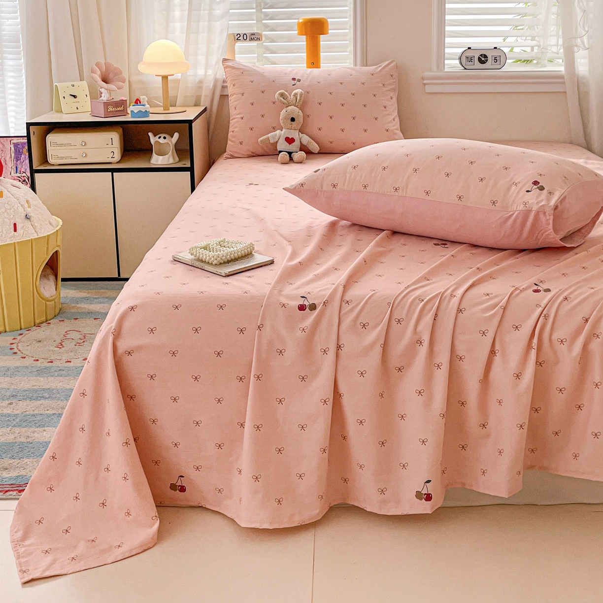 91家纺网 家纺一手货源 找家纺 纽缦家纺 2026新款A类105g四件套古法水洗棉单床单床单单件 梦樱粉