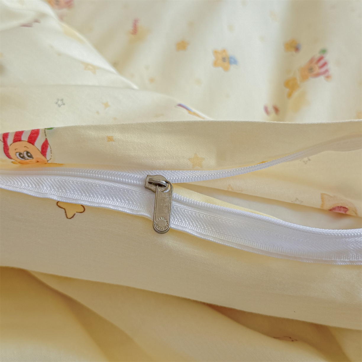 91家纺网 家纺一手货源 找家纺 女子家纺 2026新款全棉印花四件套系列 芝士星星仔