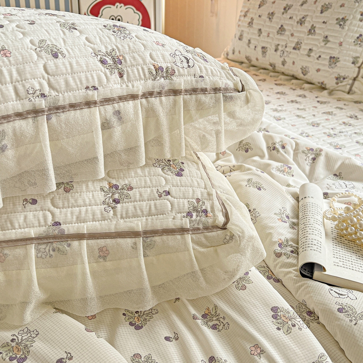 91家纺网 家纺一手货源 找家纺 富米莱单品馆 2026新款高奢维密花边冰肤格凉感夏凉被床盖夏被四件套 夏被床盖-紫花小猫