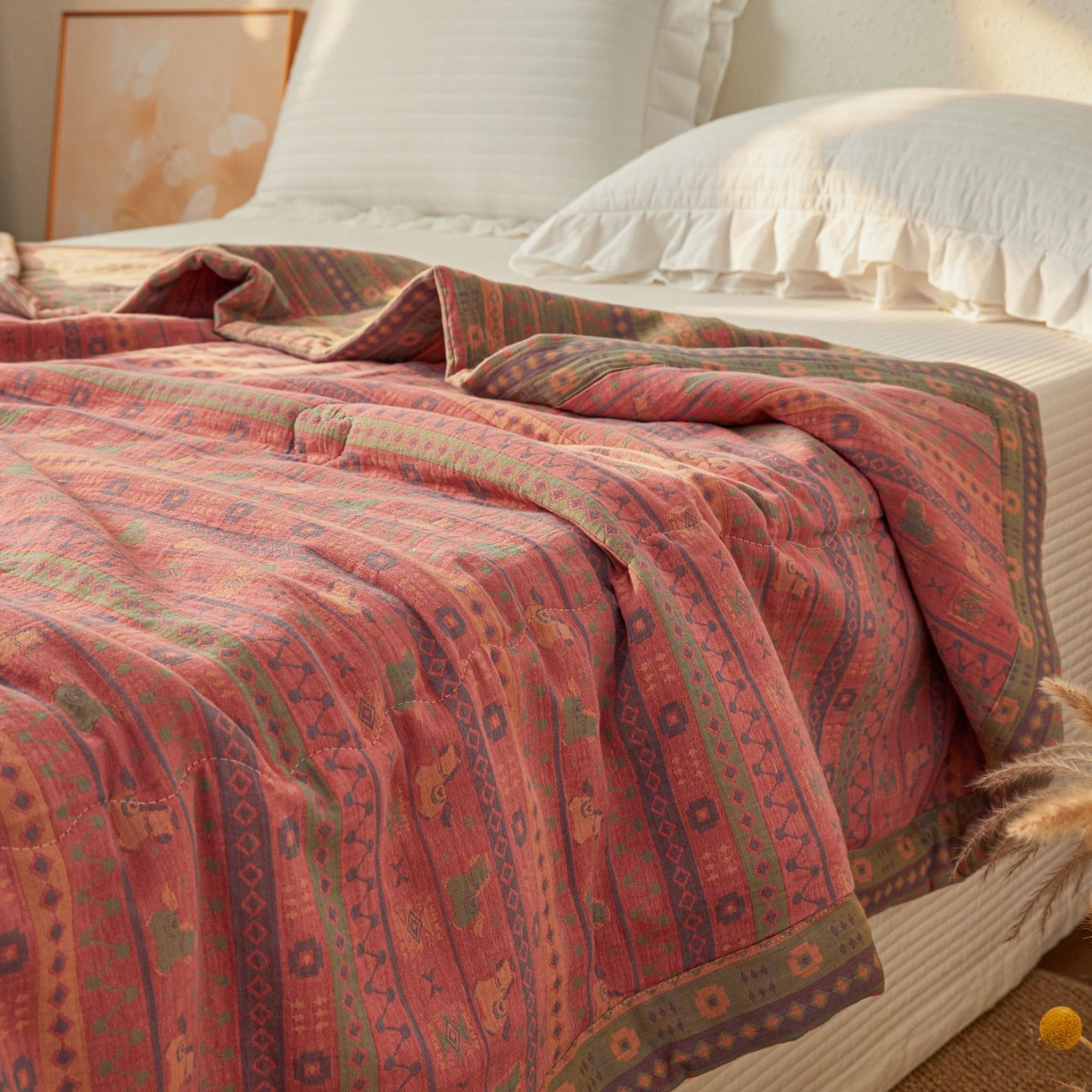 91家纺网 家纺一手货源 找家纺 睡棉坊 2026新款全棉色织提花双层纱夏被全棉夏凉被里外全棉天然棉花被 吉祥小马-粉