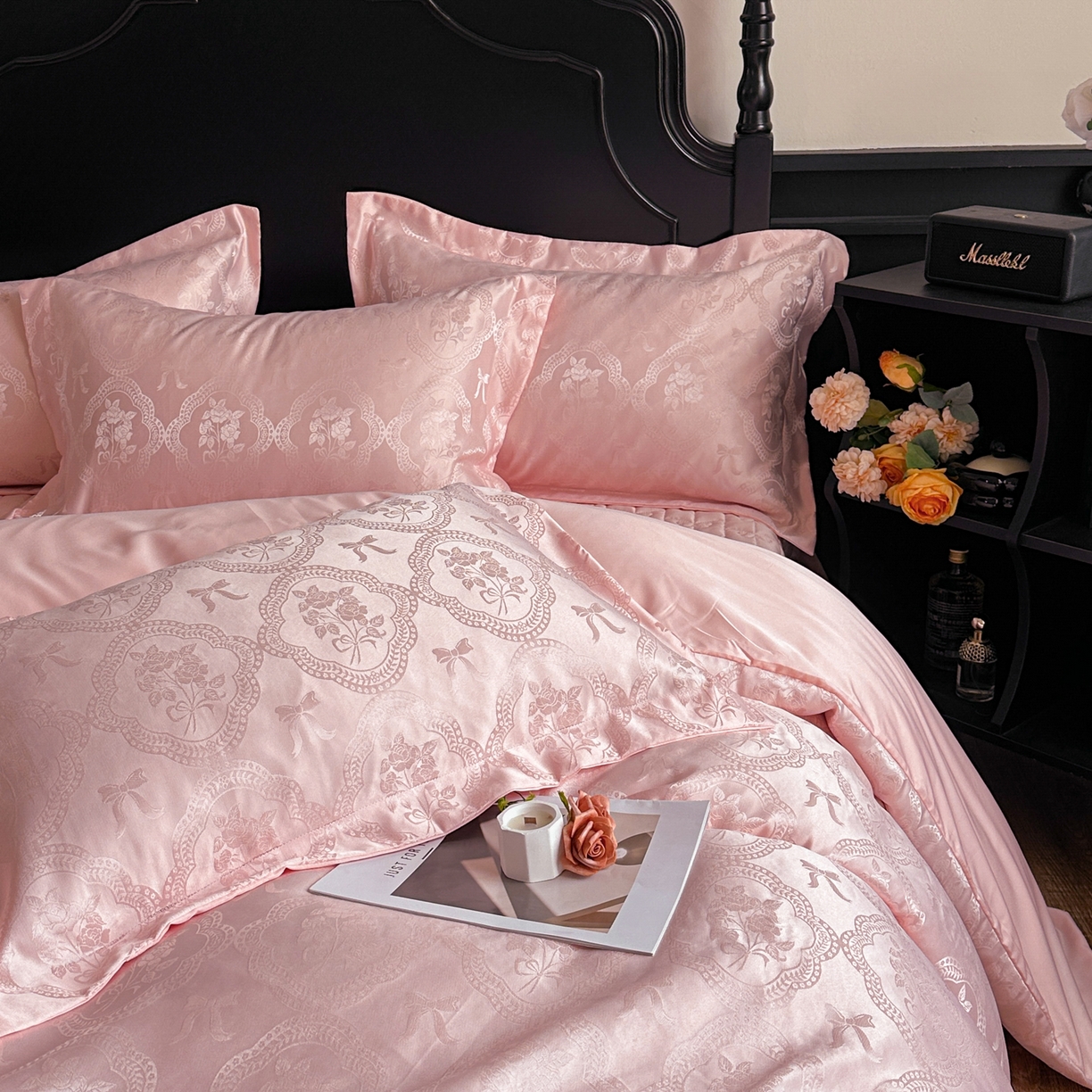 91家纺网 家纺一手货源 找家纺 提花大世界 2026新款简奢被套款水洗真丝天丝提花丝滑床单床盖四件套 巴黎邂逅-甜心粉