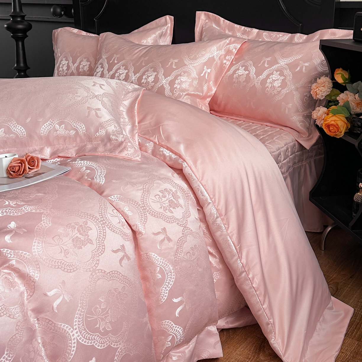 91家纺网 家纺一手货源 找家纺 提花大世界 2026新款简奢被套款水洗真丝天丝提花丝滑床单床盖四件套 巴黎邂逅-甜心粉