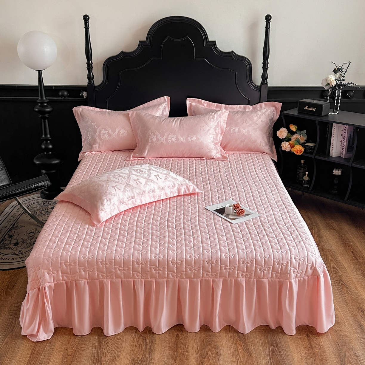 91家纺网 家纺一手货源 找家纺 提花大世界 2026新款简奢被套款水洗真丝天丝提花丝滑床单床盖四件套 巴黎邂逅-甜心粉