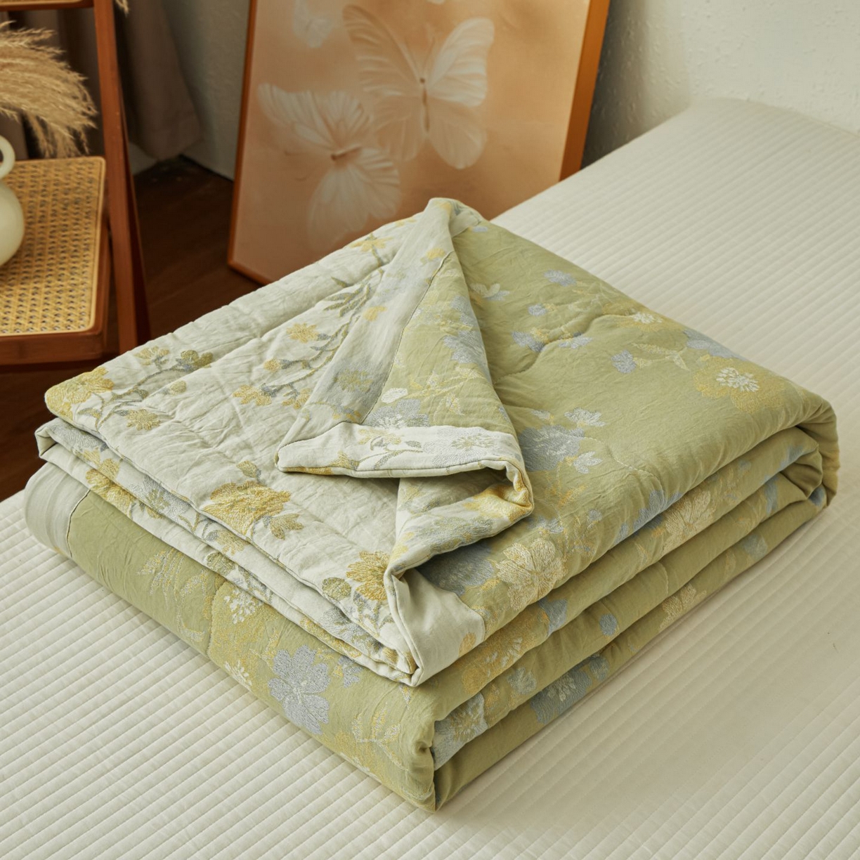 91家纺网 家纺一手货源 找家纺 睡棉坊 2026新款全棉色织提花双层纱夏被全棉夏凉被里外全棉天然棉花被 锦上添花-提夫尼蓝