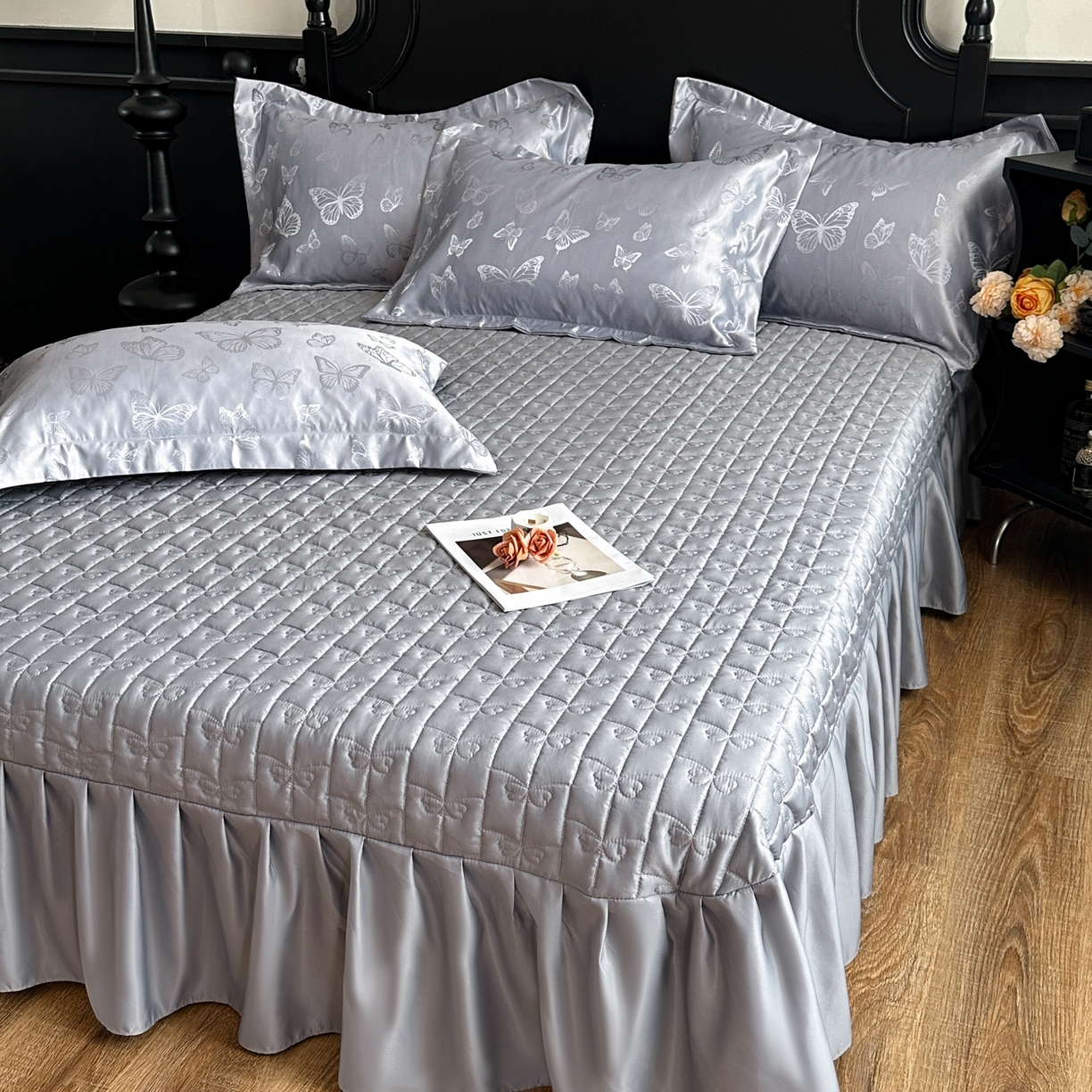 91家纺网 家纺一手货源 找家纺 提花大世界 2026新款简奢被套款水洗真丝天丝提花丝滑床单床盖四件套 谍影流光-大象灰