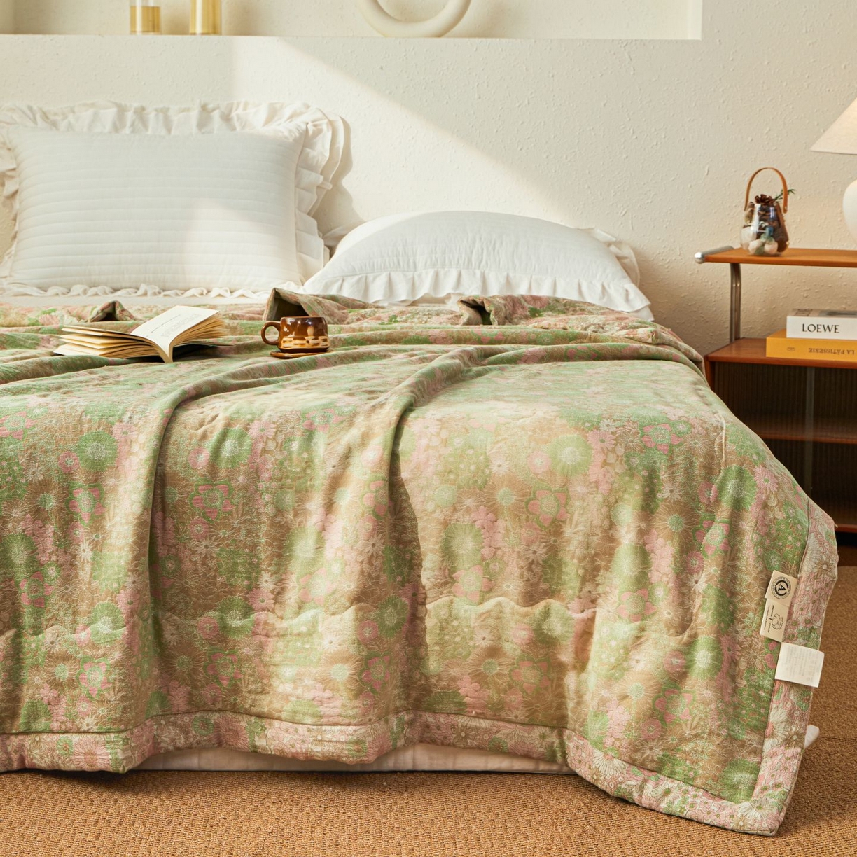 91家纺网 家纺一手货源 找家纺 睡棉坊 2026新款全棉色织提花双层纱夏被全棉夏凉被里外全棉天然棉花被 山野来信-蜜粉绿
