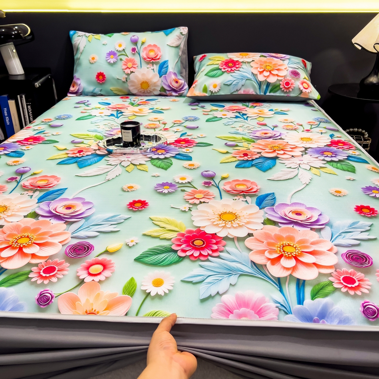 91家纺网 家纺一手货源 找家纺 柏薇 2026新款数码印花超级凉感席床笠款 春生物