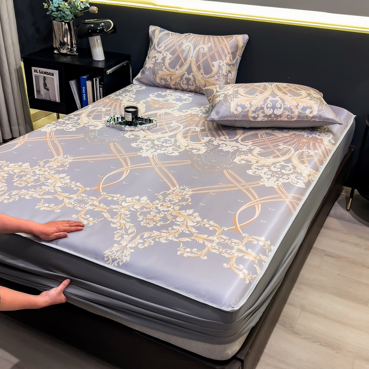 91家纺网 家纺一手货源 找家纺 柏薇 2026新款数码印花超级凉感席床笠款 艾德琳