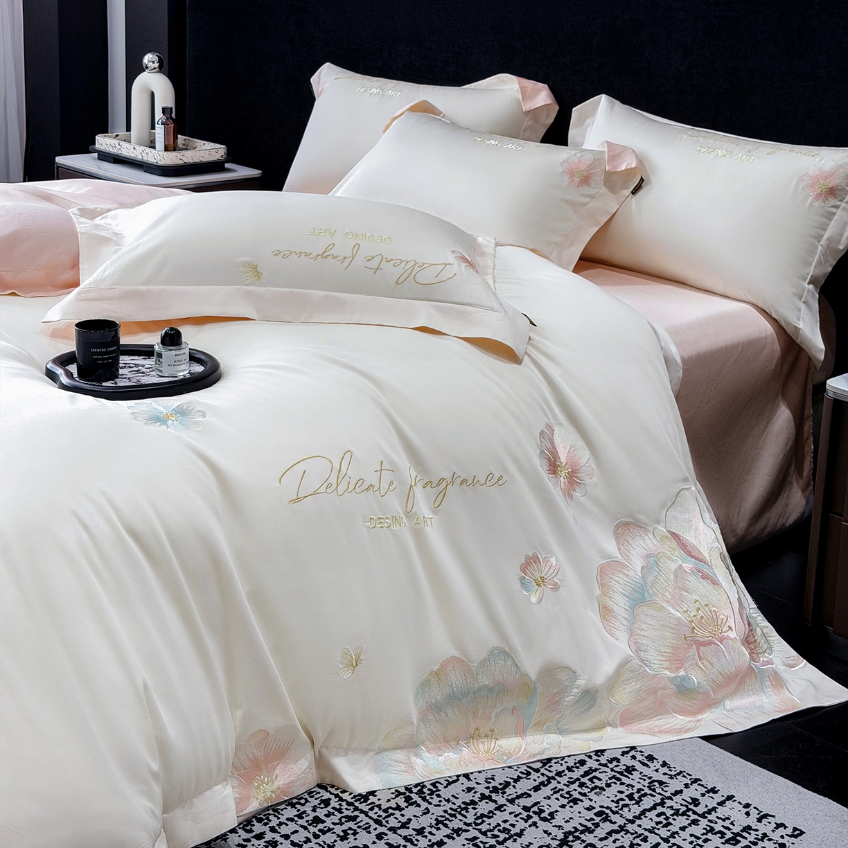 91家纺网 家纺一手货源 找家纺 莱势 2026新品A类50支高密贡缎长绒棉四件套-花枝里系列 花枝里-白拼粉